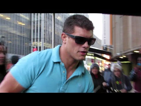 WWE Superstars Arriving and Leaving Madison Square Garden!!!  (NEW) 12/26/13