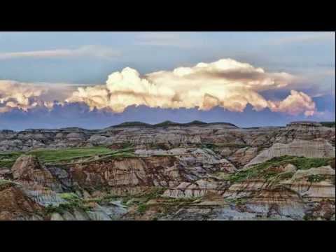 Dinosaur Provincial Park: Land of Awe