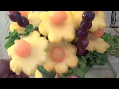 How to Make A Fruit Bouquet: Great Gift Idea