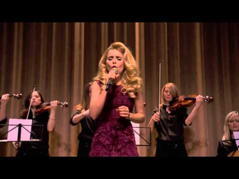 'Only Love Can Hurt Like This' (Live for Burberry) - Paloma Faith