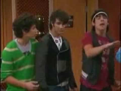 Jonas Brothers and Hannah Montana-We Got The Party With Us [FULL]