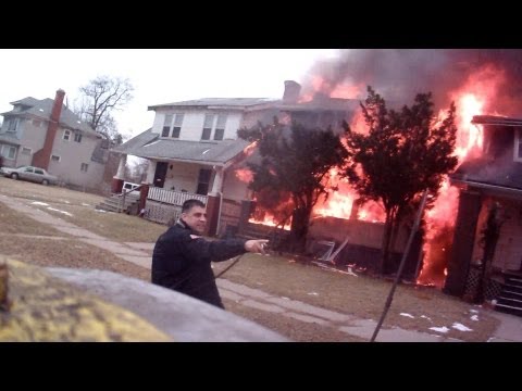 3 well involved house fires on Portage st Highland Park MI fatal