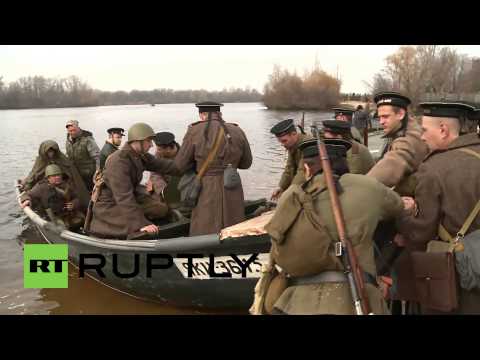 Ukraine: Re-enactors step back in time to Red Army liberation