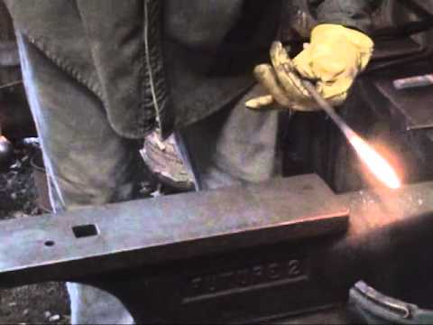 Some basic forge work - from making the fire to quenching and tempering