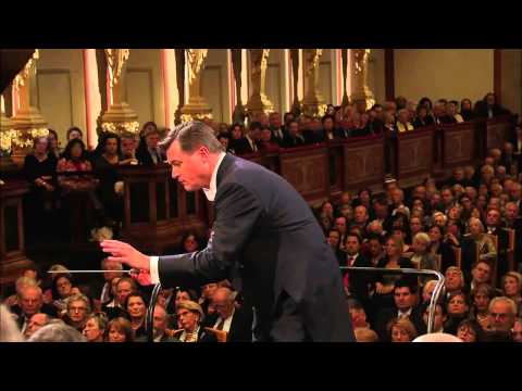 Beethoven - Symphony No 1 in C major, Op 21 - Thielemann