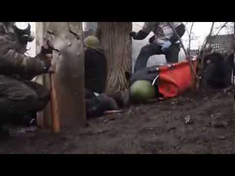 War Zone - Euromaidan - Kyiv, Ukraine / Евромайдан - Институтская - Киев, Украина 20.02.14