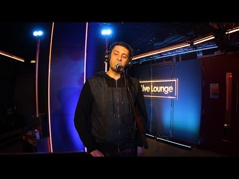 Example - Dark Horse in the BBC Radio 1 Live Lounge