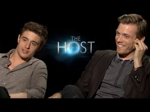 Max Irons & Jake Abel 'The Host' Interview - Bromance, Kissing & More