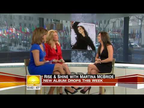 Martina McBride Sings I Just Call You Mine On The Today Show - March 25, 2009