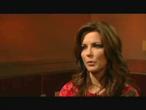 Music Superstar Martina McBride on InnerVIEWS with Ernie Manouse