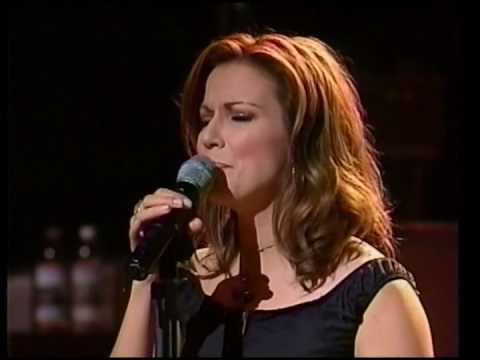 MARTINA MCBRIDE - INDEPENDENCE DAY LIVE