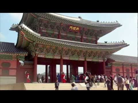 #4 Gyeongbokgung Royal Palace in Seoul on DiscoveringKorea.com