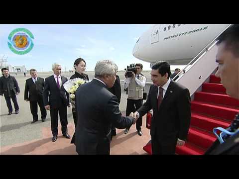 kazakhstan Foreign Minister Erlan Idrissov meets Turkmenistan President Gurbanguly Berdimuhamedov at Astana Airport