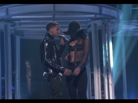 2011 BET Awards Review (Kelly Rowland, Trey Songz, Chris Brown Perform)