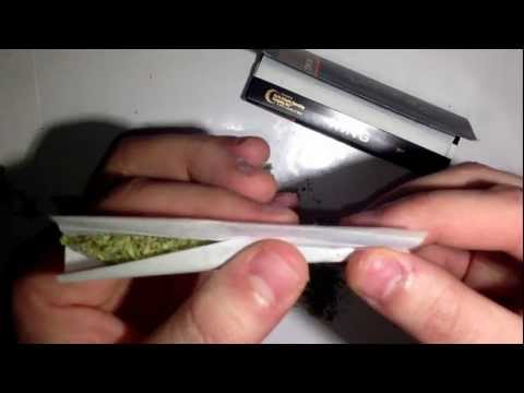 How to roll a perfect joint.