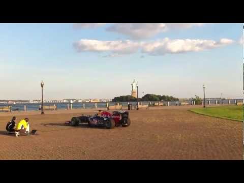 The Red Bull F1 Running Showcar Plays The Star-Spangled Banner