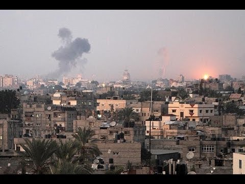 Massive Israeli Strike-back on Gaza Strip (Disturbing Video)