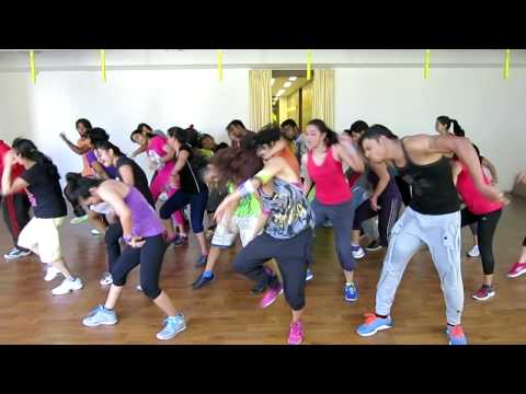 Zumba® -Bollywood with ZES Sucheta Pal(Song-BABY DOLL) featuring Bangalore instructors