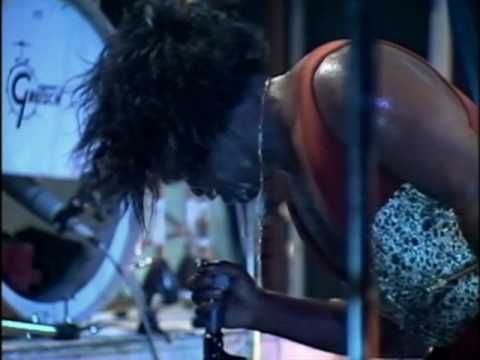 James Brown - Its A Mans World (Live In Montreux 1981)