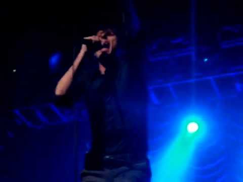 Suede - We Are The Pigs (live) - Dog Man Star Album gig, Olympia Theatre, Dublin, 25 May 2011