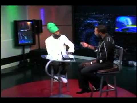 Sizzla - Dada Interview And Performance Live Onstage - July 2011