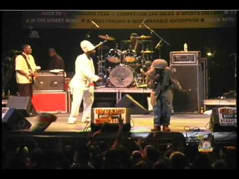 Sizzla & Cocoa Tea Live