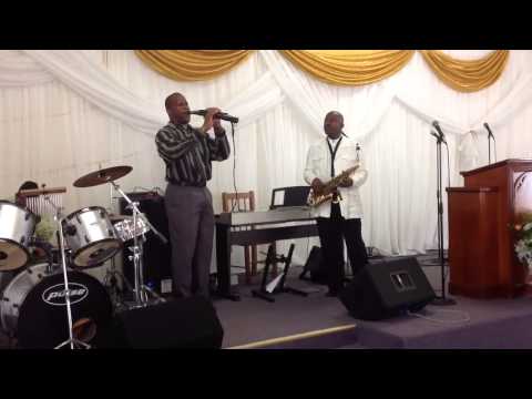 Deacon Raymond Benjamin n Cecil Griffith - Eyes On The Sparrow