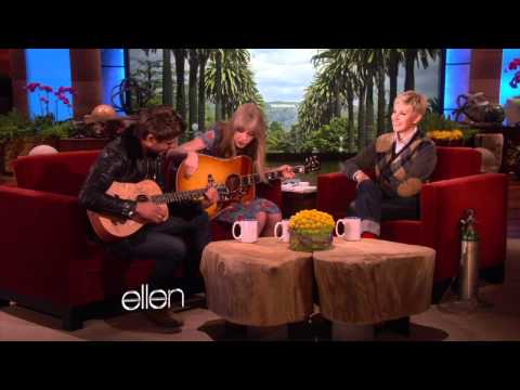 Taylor Swift and Zac Efron Sing a Duet!