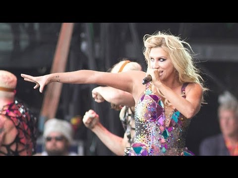 Ke$ha live at T in the Park (Complete Show)