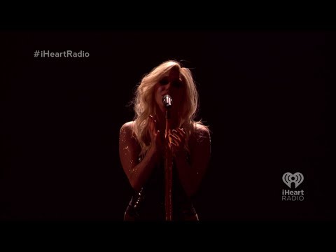 Ke$ha iHeartRadio Music Festival 2013