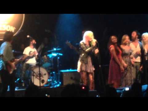 Ke$ha - Free Fallin' (Tom Petty Cover) Live at Pettyfest 2014