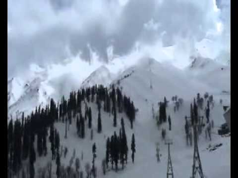 Gulmarg, Kashmir Tour/Holiday/Honeymoon Trip From Pune.