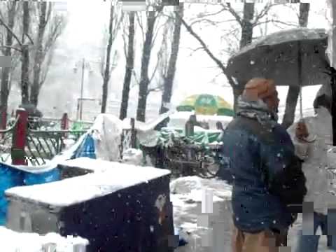 Live snowfall in Nainital Honeymoon Nainital Masoori Jimcorbet tour package from pune.