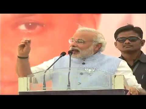 Shri Narendra Modi addressing 