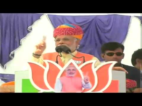 Shri Narendra Modi addressing 