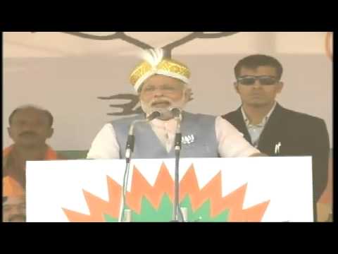 Shri Narendra Modi addressing a massive gathering in Mysore, Karnataka