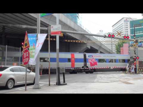 踏切　―韓国鉄道公社―　6　S.Korea Seoul Railroad crossing of KORAIL Gyeongui Line