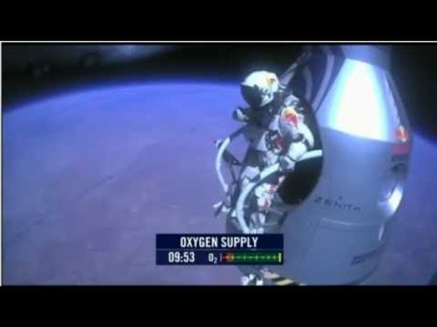 Felix Jumps At 128k feet! Red Bull Stratos - freefall from the edge of space