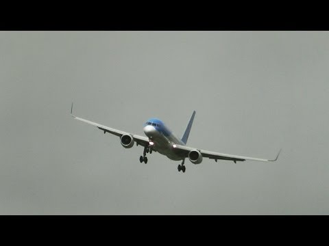 Tense Crosswinds Landings & Wind Shear at Birmingham Airport -777 757 737 A320 F70 ATR72 A319