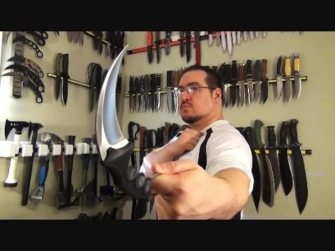 Karambit Combo using the Honshu Karambit