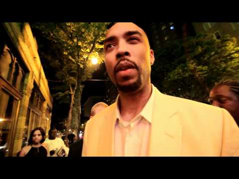 Interview with Montell Jordan at Dove Awards 2011 (@montelljordan @rapzilla)