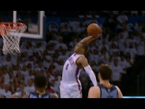 Russell Westbrook Gets Free and Throws the Hammer Down!