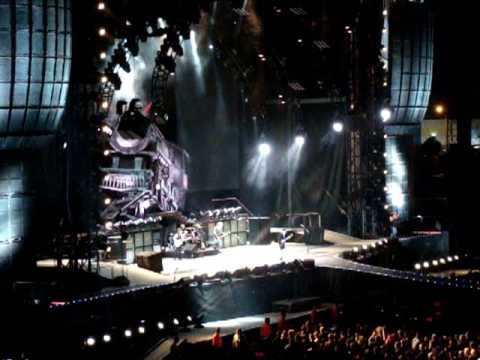 AC/DC Back In Black: Live In Winnipeg 08/22/09