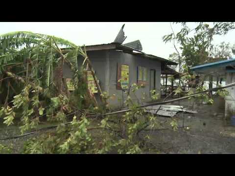 Typhoon Bopha / Pablo Raw Footage From Koror Palau