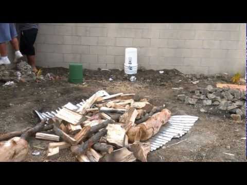 How to make a Samoan Umu Style Cooking, USC Aoga Samoa 2012