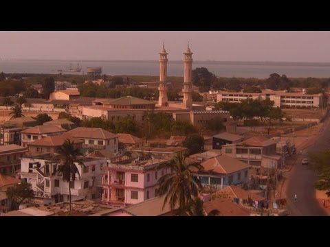 A Tourist's Guide to Banjul/Bakau, The Gambia.   www.theredquest.com