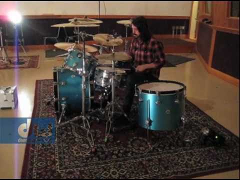 Dave Grohl Plays DW Drums