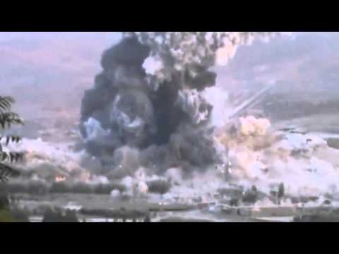 Taliban detonate large truck bomb