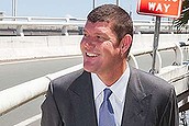 James Packer in Bondi punch-up (Thumbnail)