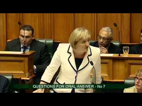 1.8.2013 - Question 7: Clare Curran to the Minister for Communications and Information Technology